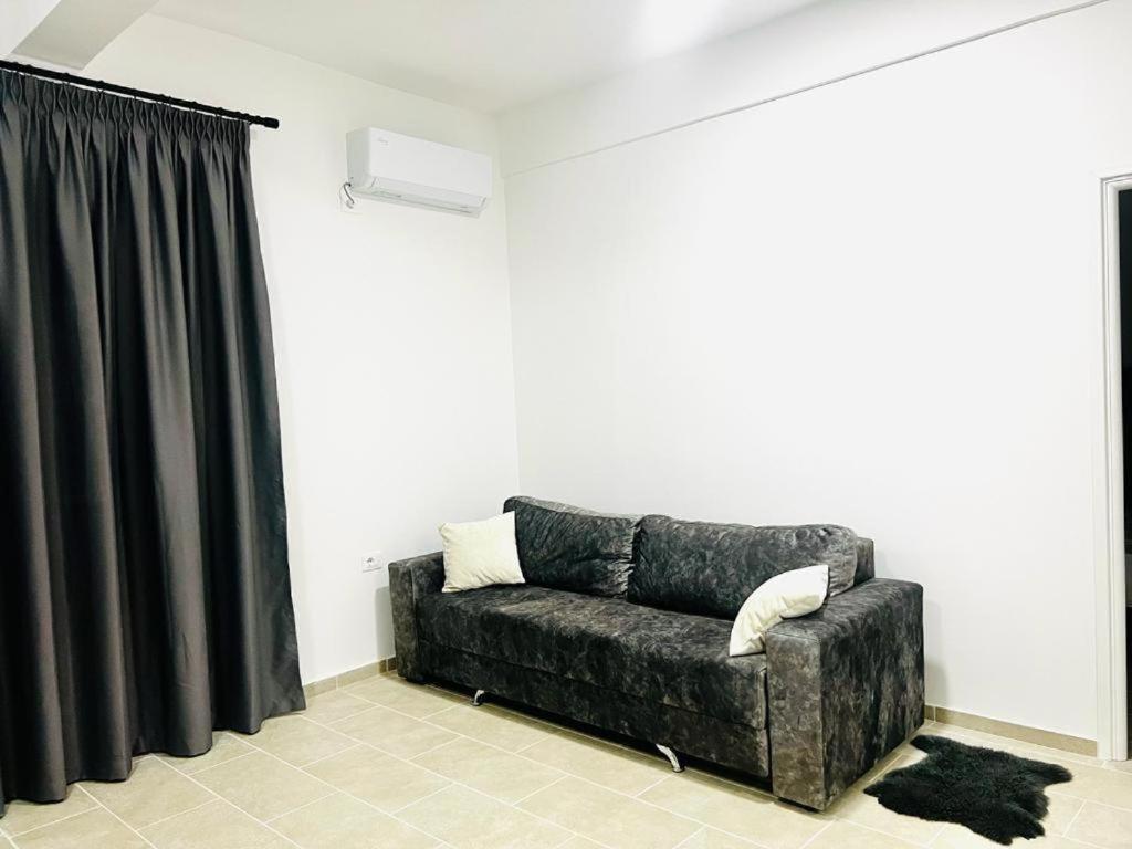 Kristian Apartments Berat Bagian luar foto
